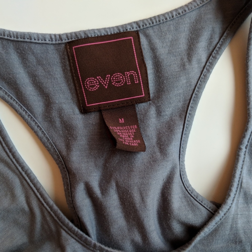 ‼️ Even Grey Ruffle Tank Size M - Picture 5 of 6